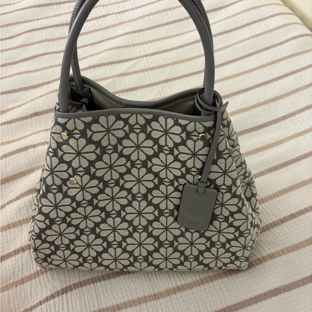 Kate Spade Gray and White Floral Shoulder Bag